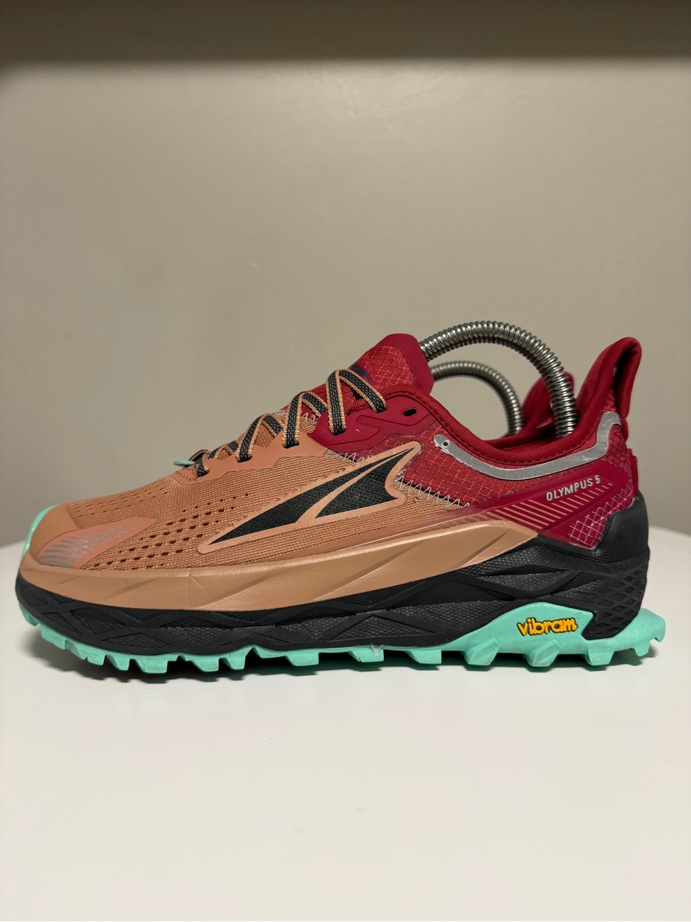 Altra Olympus 5 Trail Running Shoes In Brown/Red Women’s US 7 EU 38 AL0A7R74961